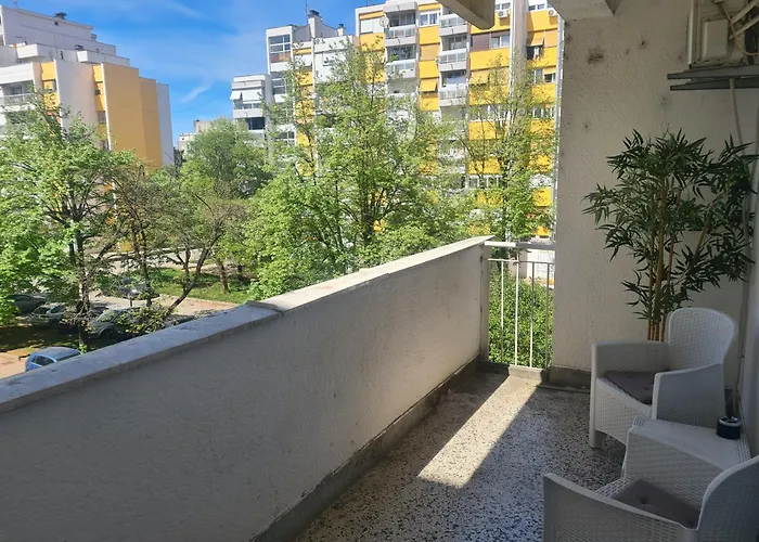 Serenity Centre Daire *